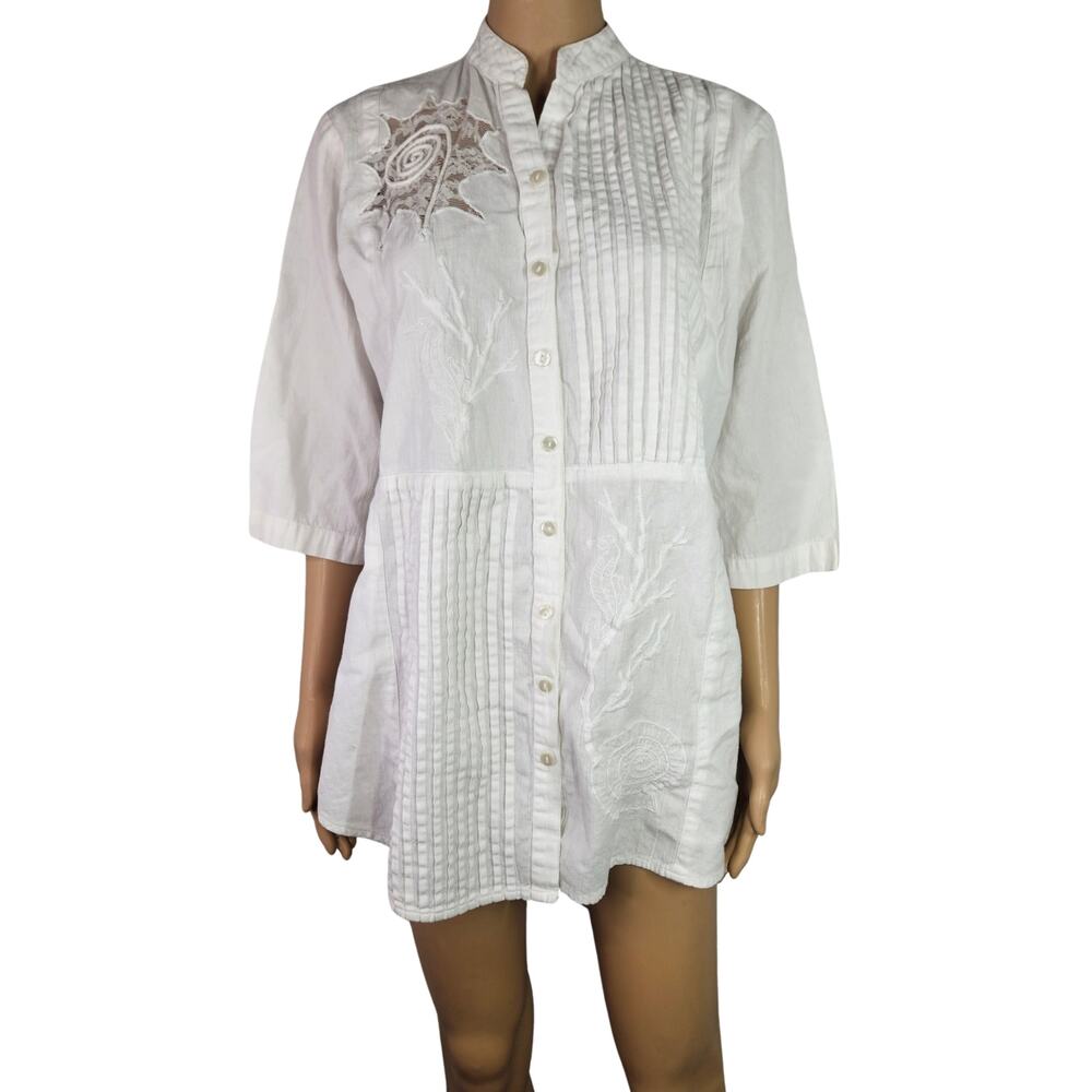 White Pilanis Button Up 3/4 Sleeves Fold Down Collar Tunic Lace Detail Size Med